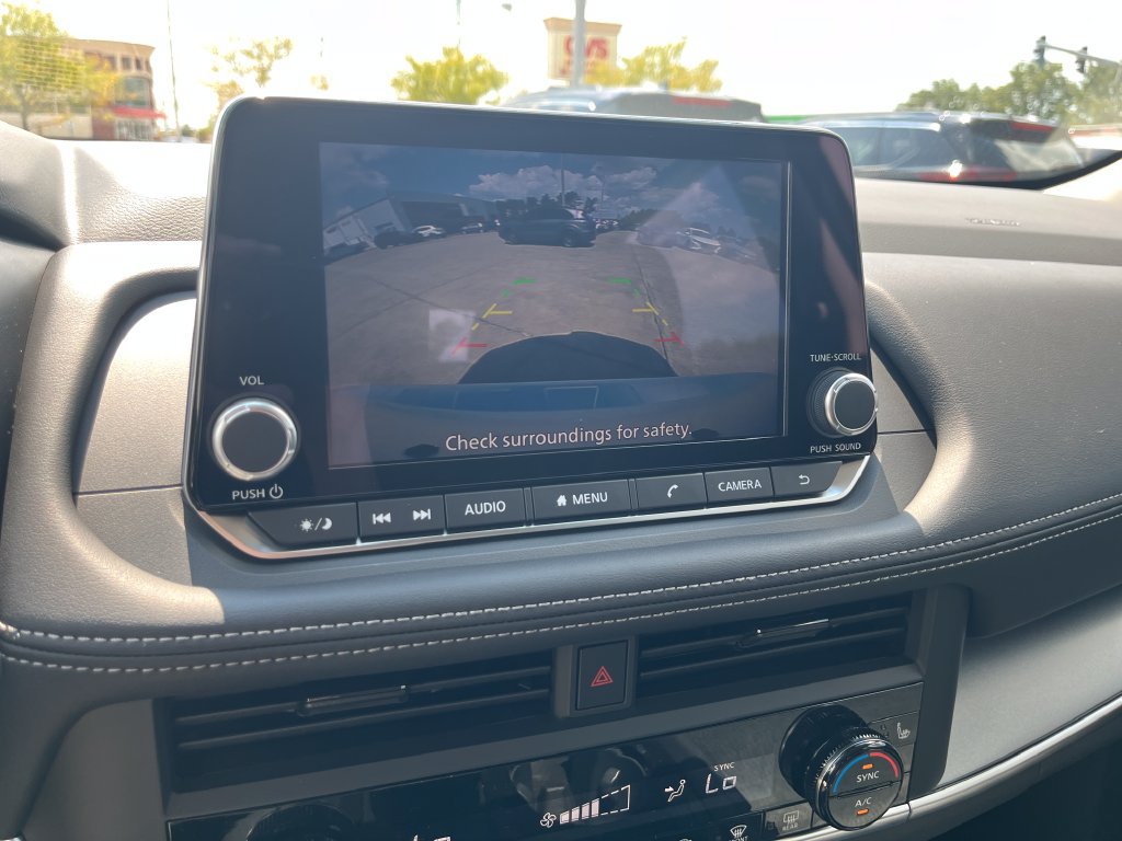 New 2026 Nissan Rogue SV AWD/4WD image 18