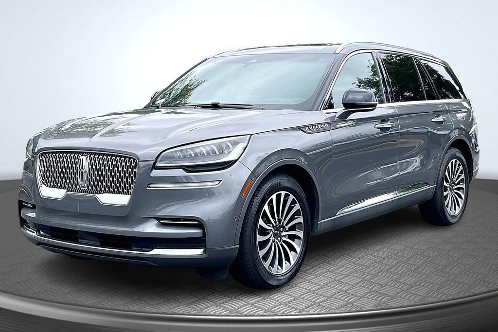Certified 2023 Lincoln Aviator Reserve w/ Equipment Group 201A RWD image 3