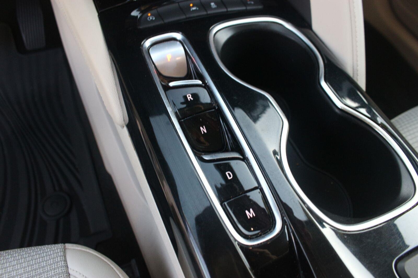 Used 2022 Buick Envision Preferred w/ Safety Package FWD image 22