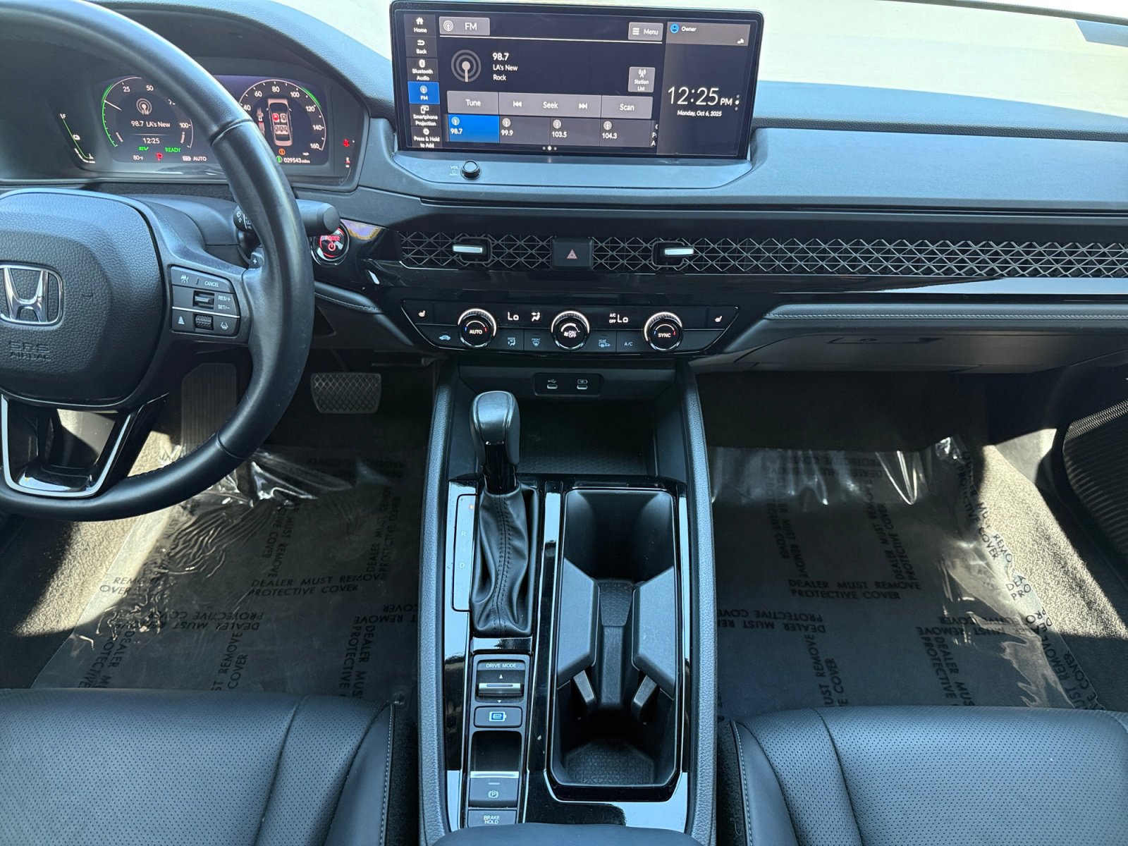 Used 2023 Honda Accord EX-L image 11