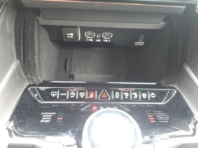 Certified 2025 Jeep Grand Wagoneer Series II Obsidian w/ Quick Order Packagew 28T image 24