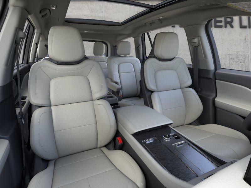 New 2026 Lincoln Aviator Reserve AWD/4WD image 10