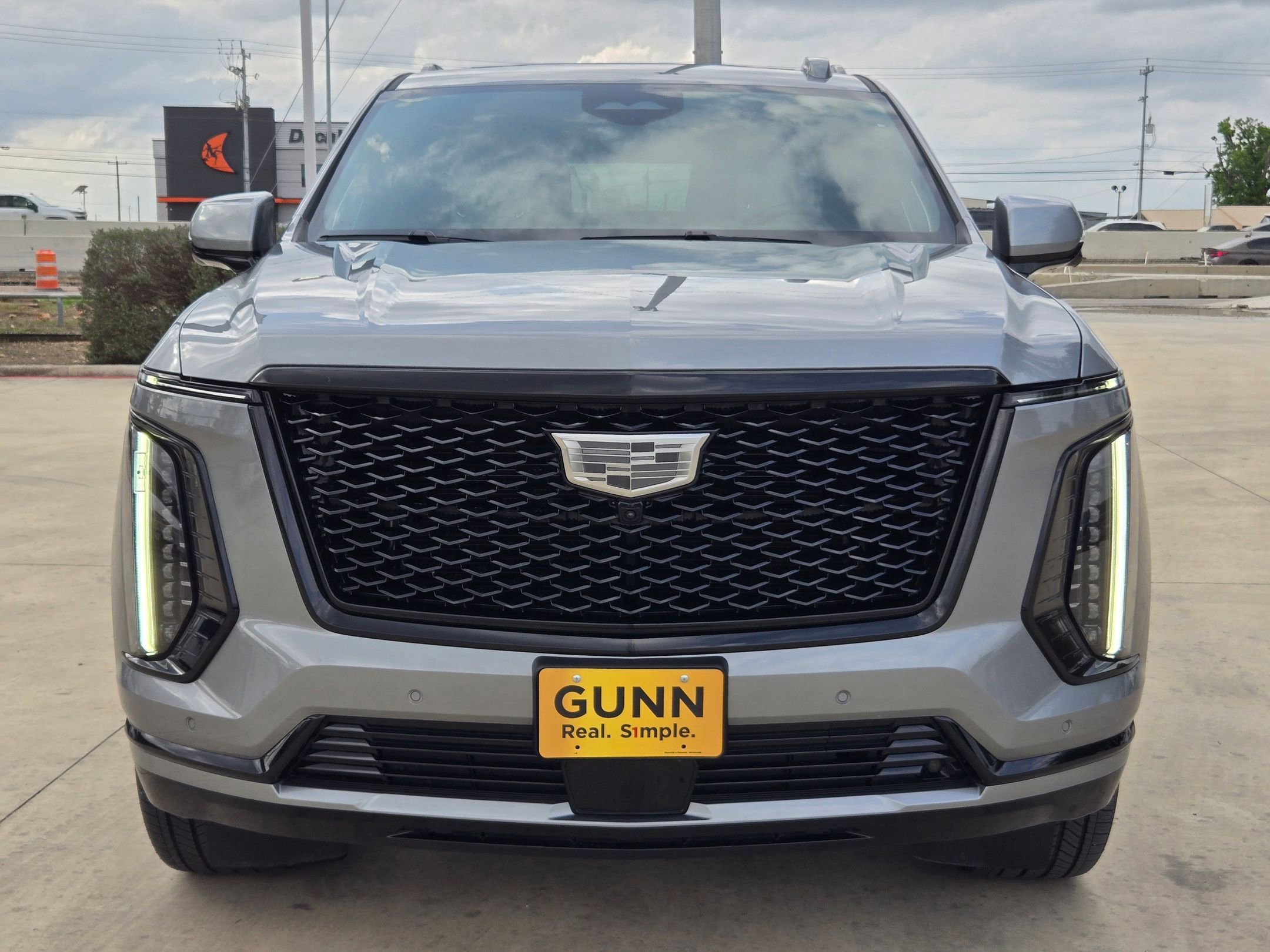 Certified 2025 Cadillac Escalade Sport Platinum w/ LPO, ONYX Package AWD/4WD image 2