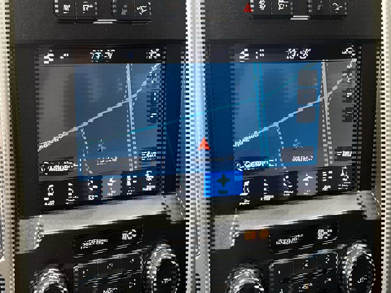 Used 2017 Ford F250 Lariat w/ Chrome Package image 5