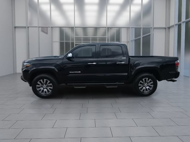 Used 2023 Toyota Tacoma Limited AWD/4WD image 5
