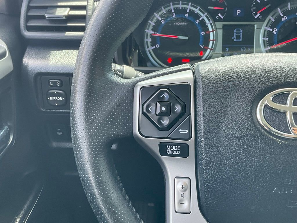 Used 2018 Toyota 4Runner SR5 RWD image 42