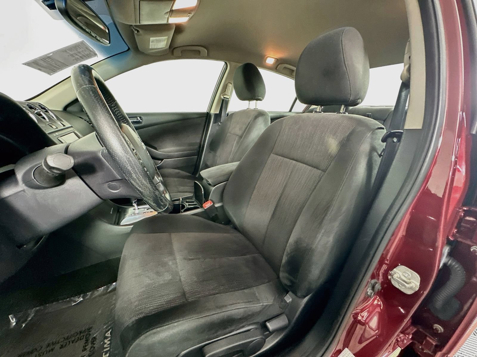 Used 2012 Nissan Altima 2.5 S w/ 20th Anniversary Pkg FWD image 18