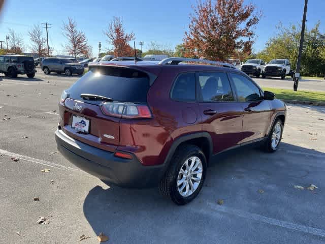 Used 2020 Jeep Cherokee Latitude FWD image 8