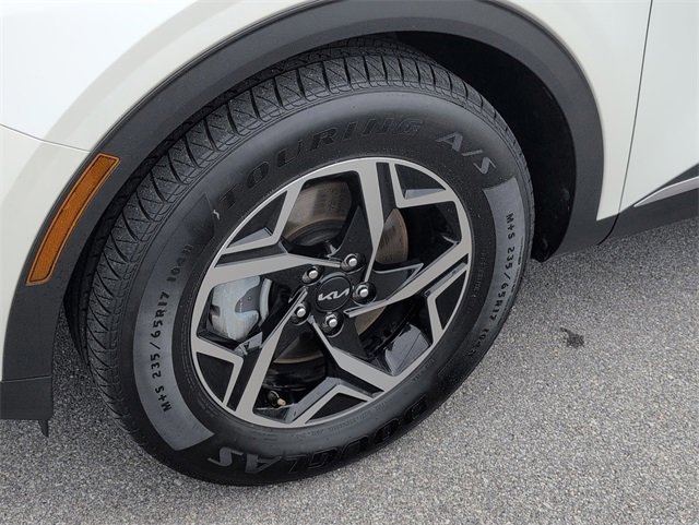 Used 2023 Kia Sportage LX image 11