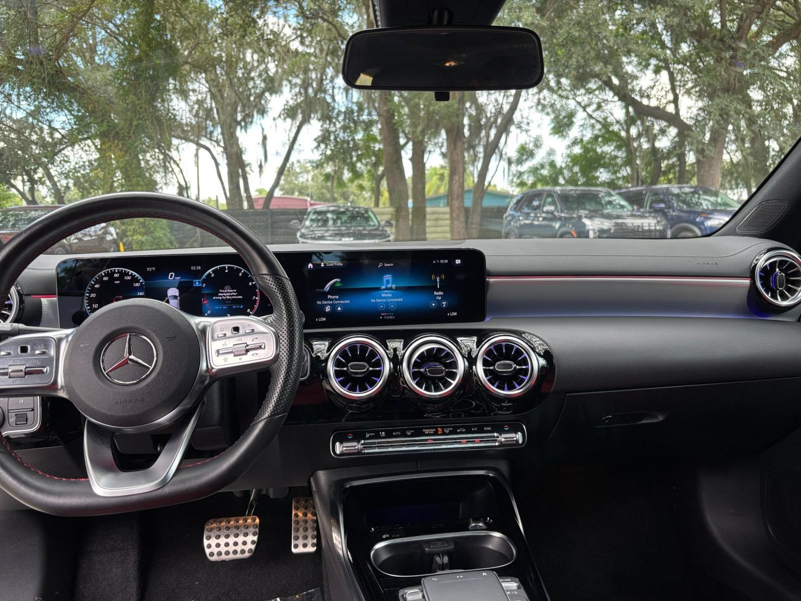 Used 2022 Mercedes-Benz CLA 35 AMG 4MATIC image 35