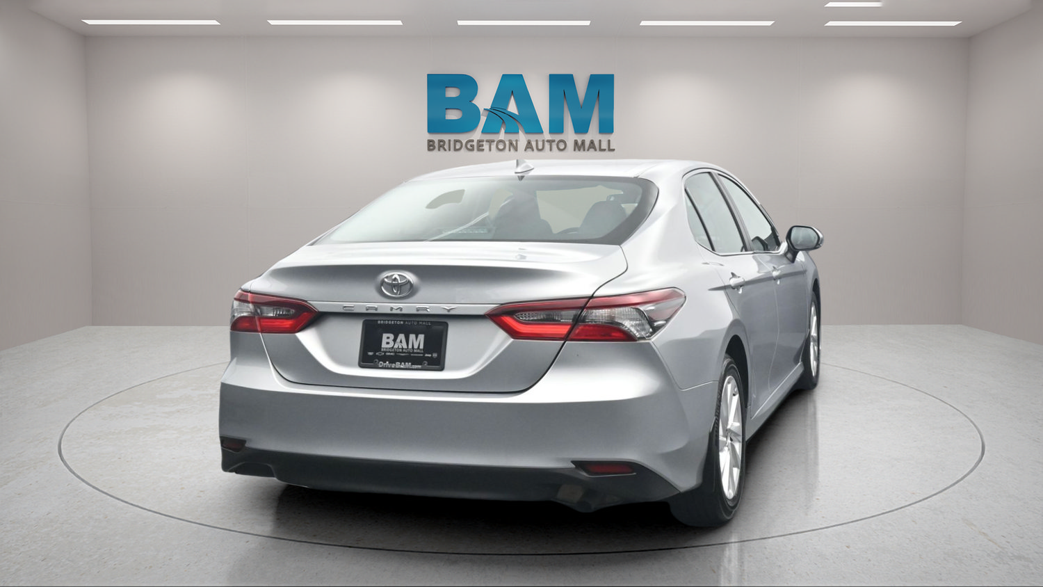 Used 2023 Toyota Camry LE w/ Cold Weather Package FWD image 5