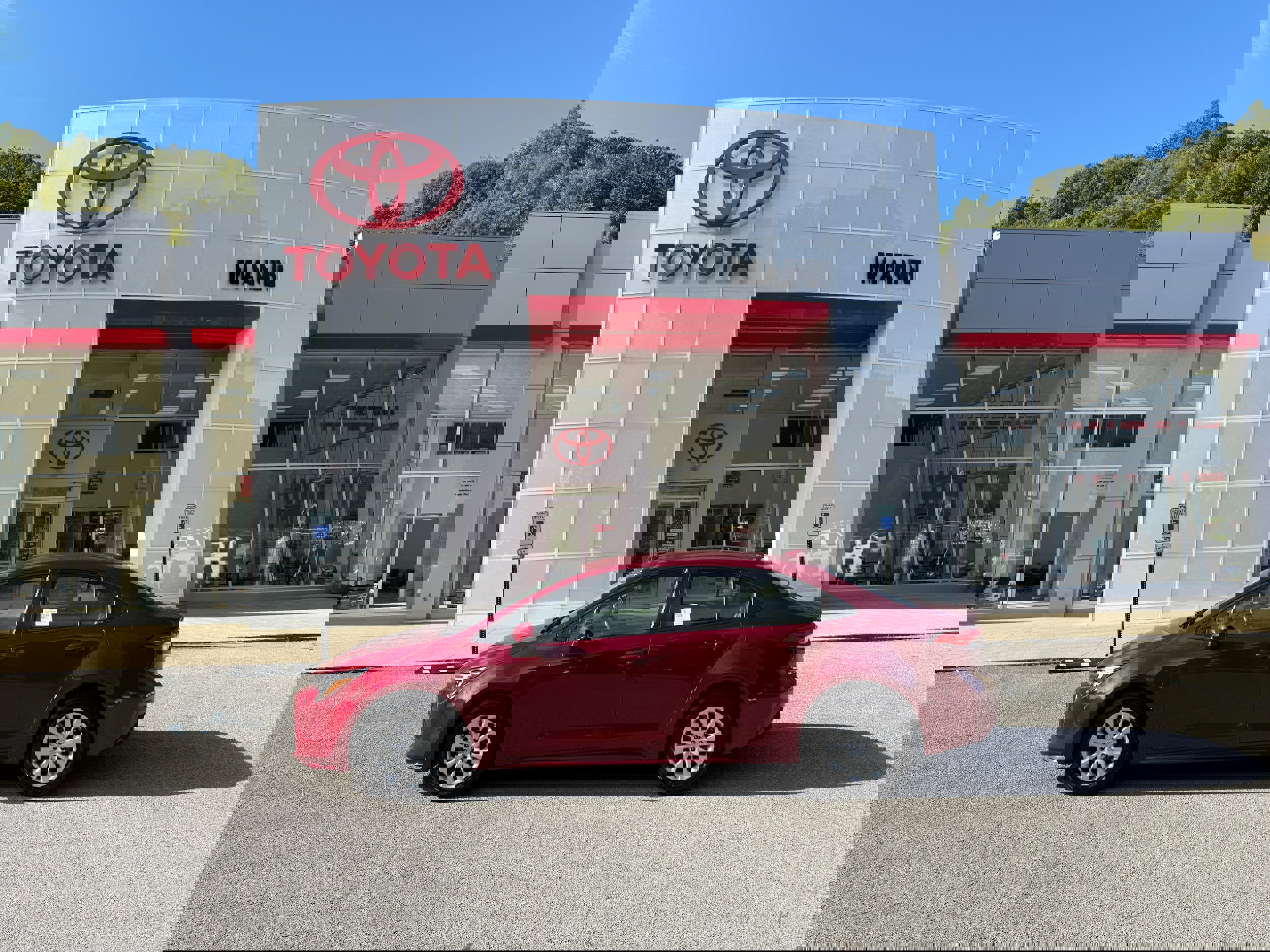 New 2026 Toyota Corolla LE image 1