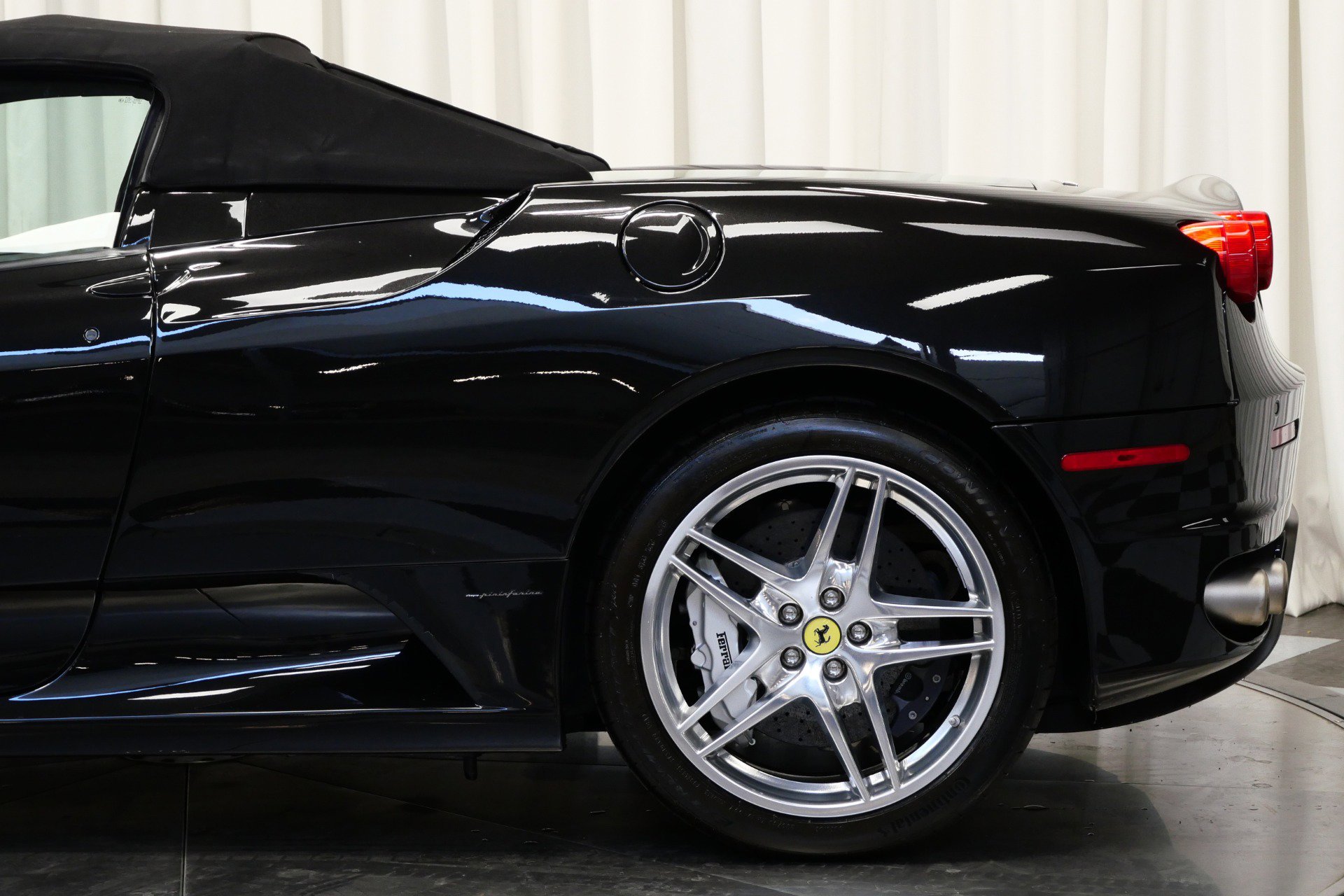 Used 2008 Ferrari F430 Spider image 11