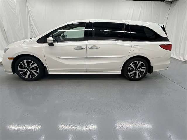 Used 2019 Honda Odyssey Elite image 2