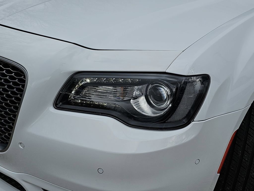 Used 2023 Chrysler 300 Touring L w/ Popular Equipment Group image 29