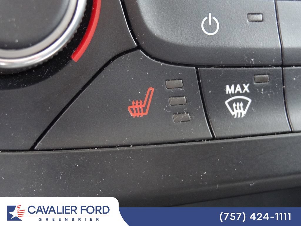 Used 2015 Ford Focus Titanium w/ Titanium Cold Weather Package FWD image 16