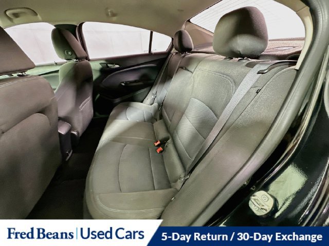 Used 2018 Chevrolet Cruze LT w/ Convenience Package FWD image 30