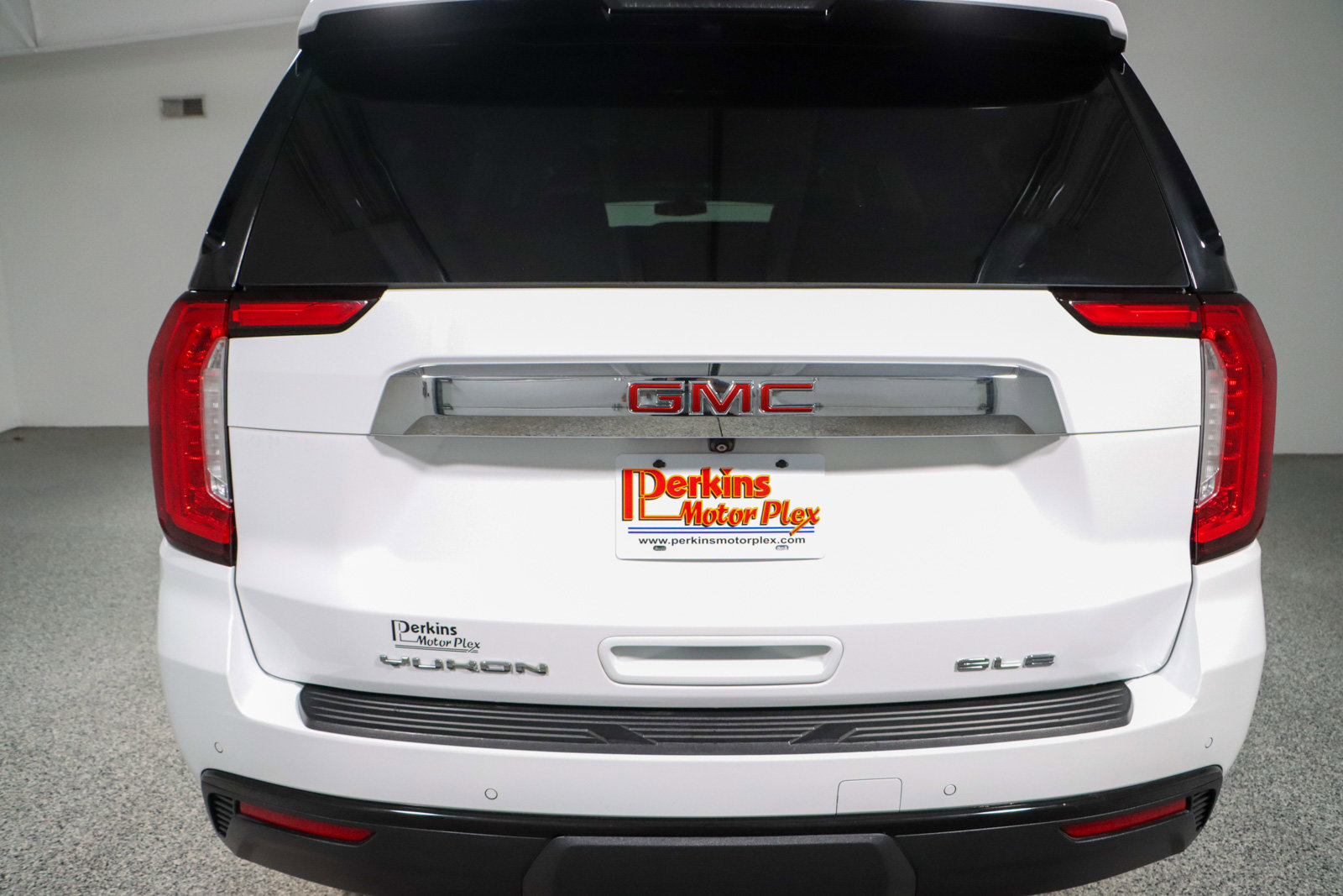 Used 2022 GMC Yukon XL SLE image 8