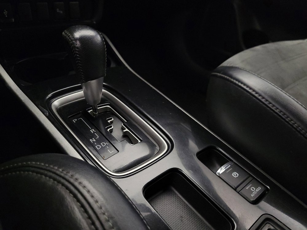 Used 2019 Mitsubishi Outlander LE FWD image 26
