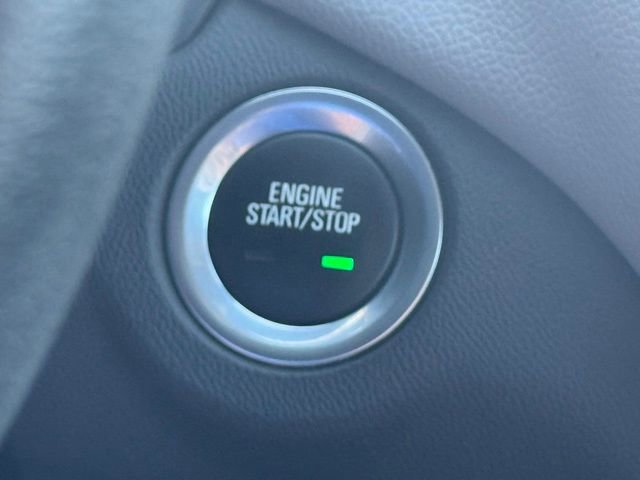 Used 2021 Chevrolet Equinox LS w/ LS Convenience Package image 30