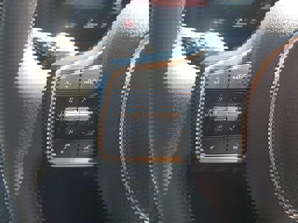 New 2026 Kia Carnival SX w/ SX Dark Edition Package FWD image 28