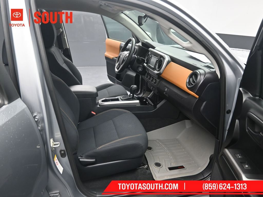 Used 2019 Toyota Tacoma SR5 image 28