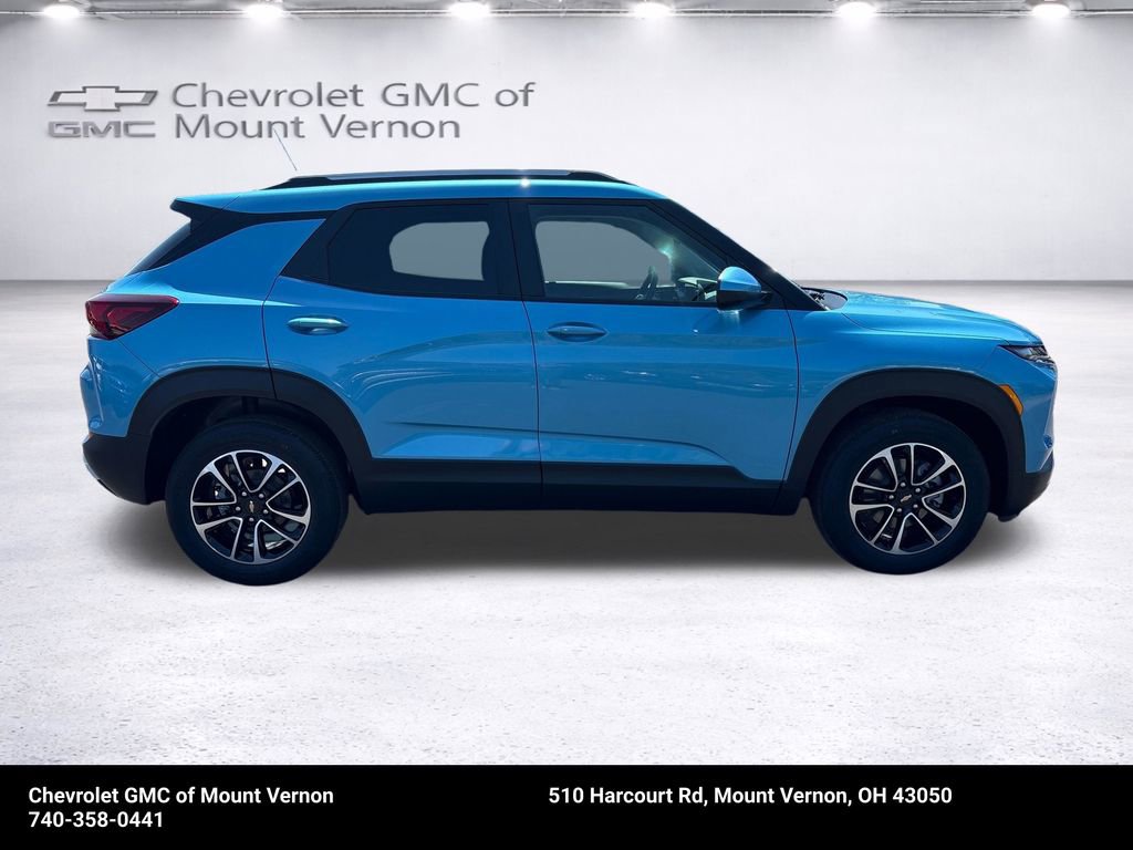 New 2026 Chevrolet TrailBlazer LT w/ LT Cold Weather Package FWD image 8