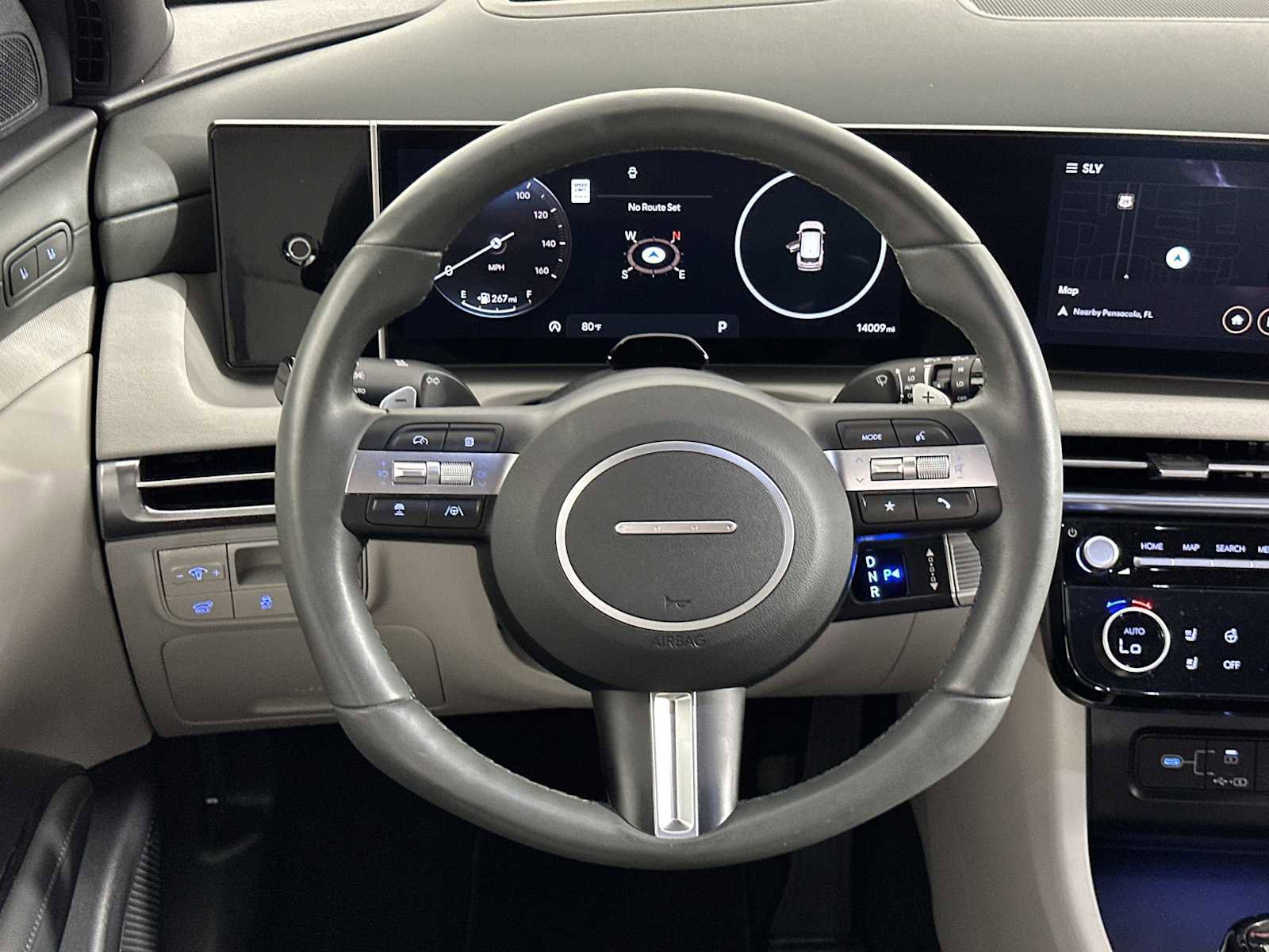 Certified 2025 Hyundai Tucson Limited image 14