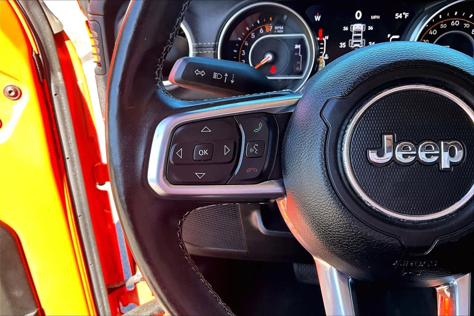 Used 2020 Jeep Wrangler Unlimited Sahara image 26