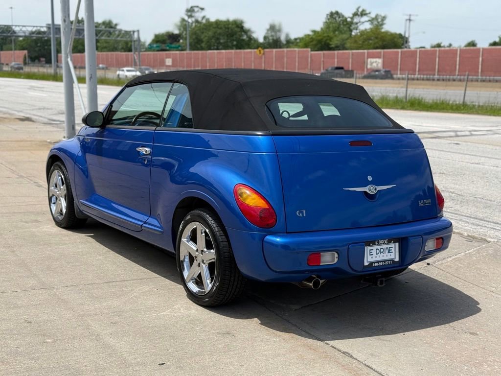 Used 2005 Chrysler PT Cruiser GT FWD image 16
