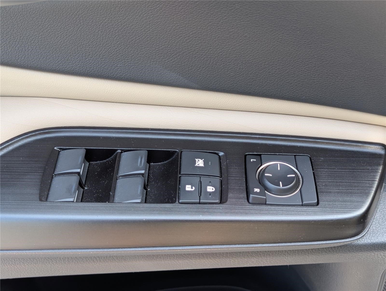 Used 2019 Lexus ES 350 w/ Accessory Package FWD image 20