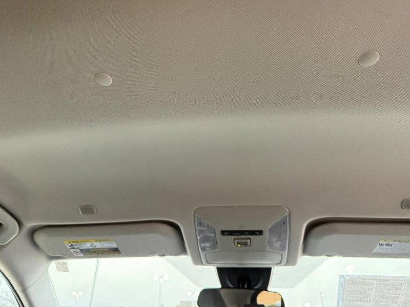 Used 2023 Toyota RAV4 LE image 14