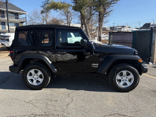 Used 2018 Jeep Wrangler Sport image 9