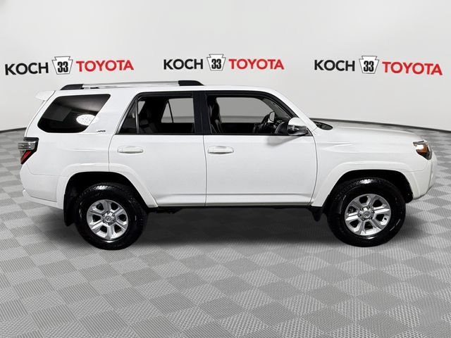 Used 2023 Toyota 4Runner SR5 Premium AWD/4WD image 9