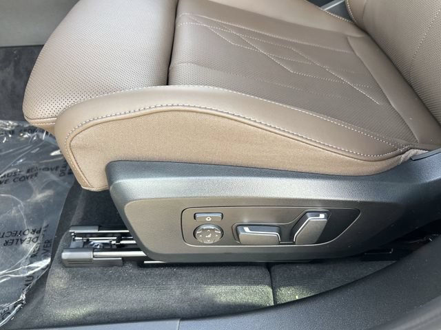 Used 2026 BMW X3 xDrive30i w/ M Sport Package AWD/4WD image 21