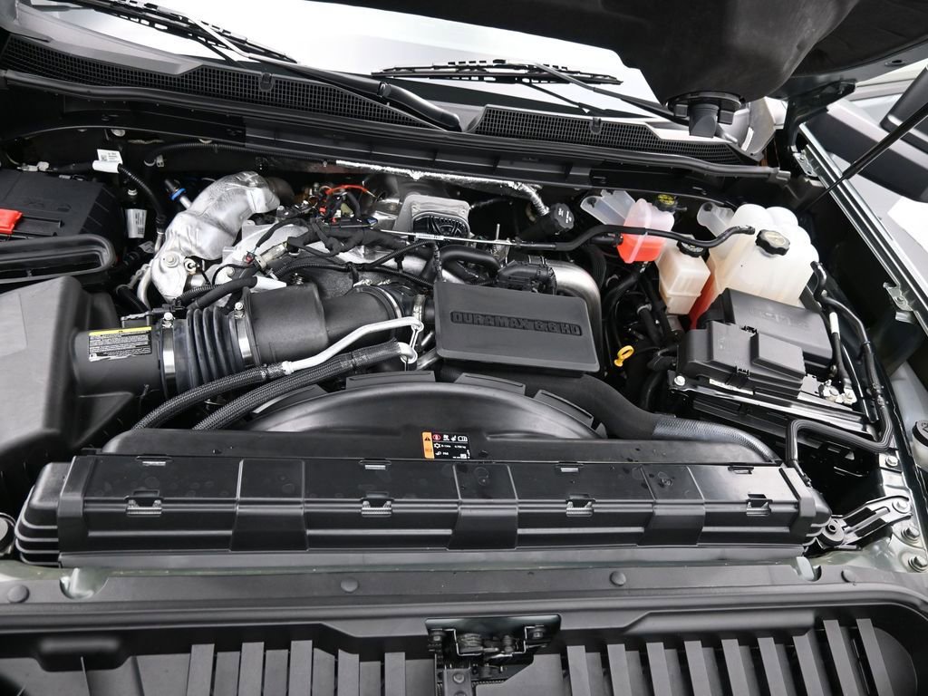 Used 2025 Chevrolet Silverado 2500 ZR2 w/ Technology Package image 13