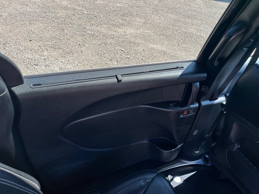 Used 2025 Chrysler Pacifica Select FWD image 35