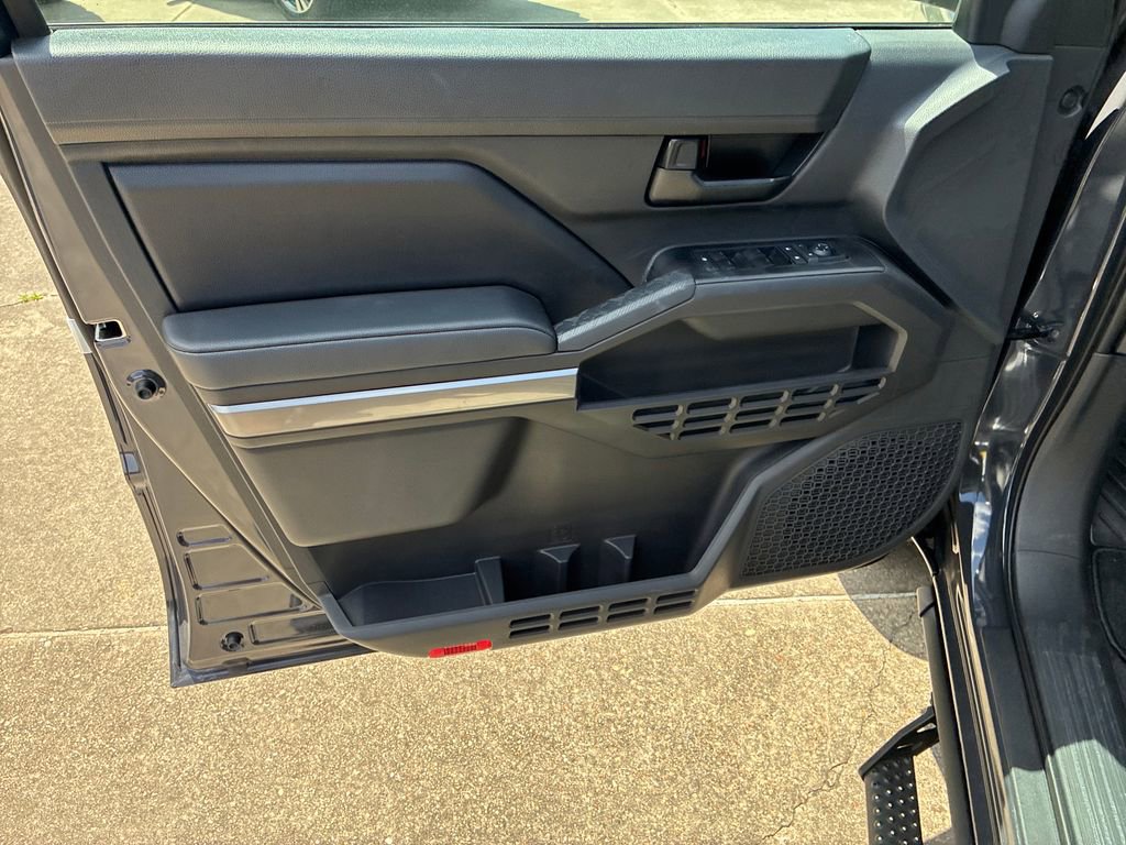 New 2026 Toyota Tacoma SR5 RWD image 12