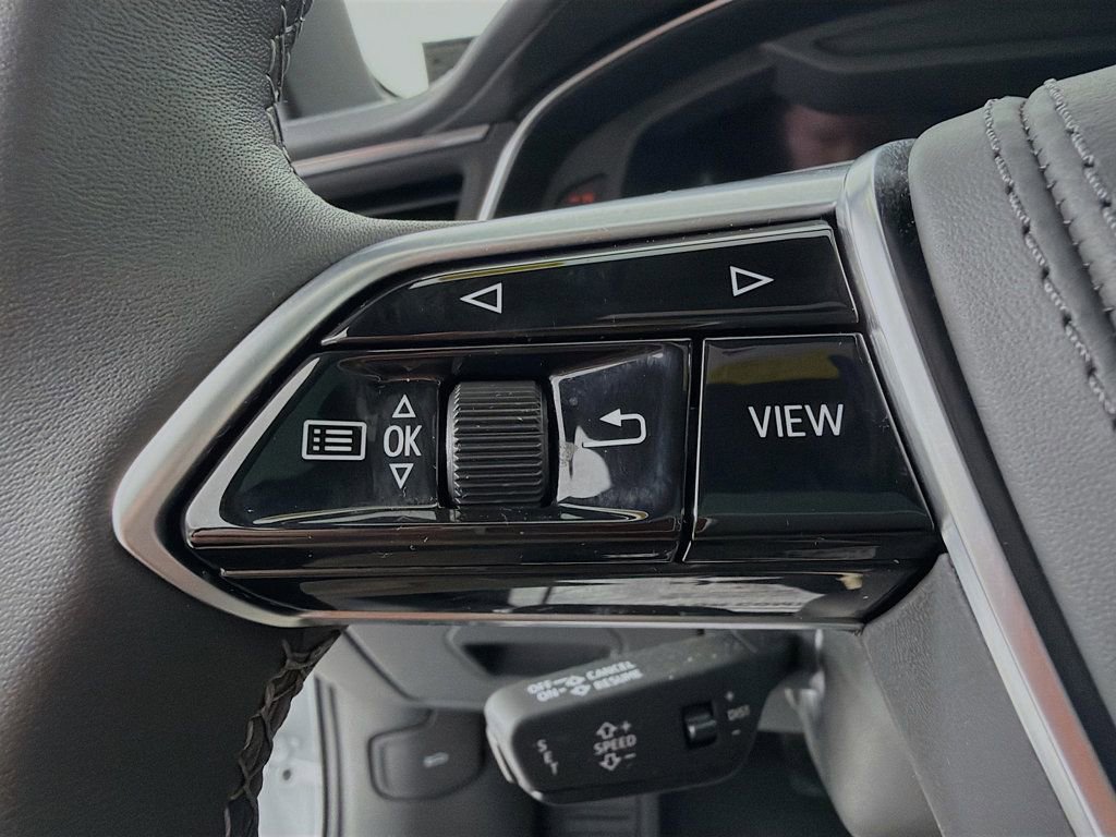 Certified 2025 Audi A6 3.0T Prestige image 11