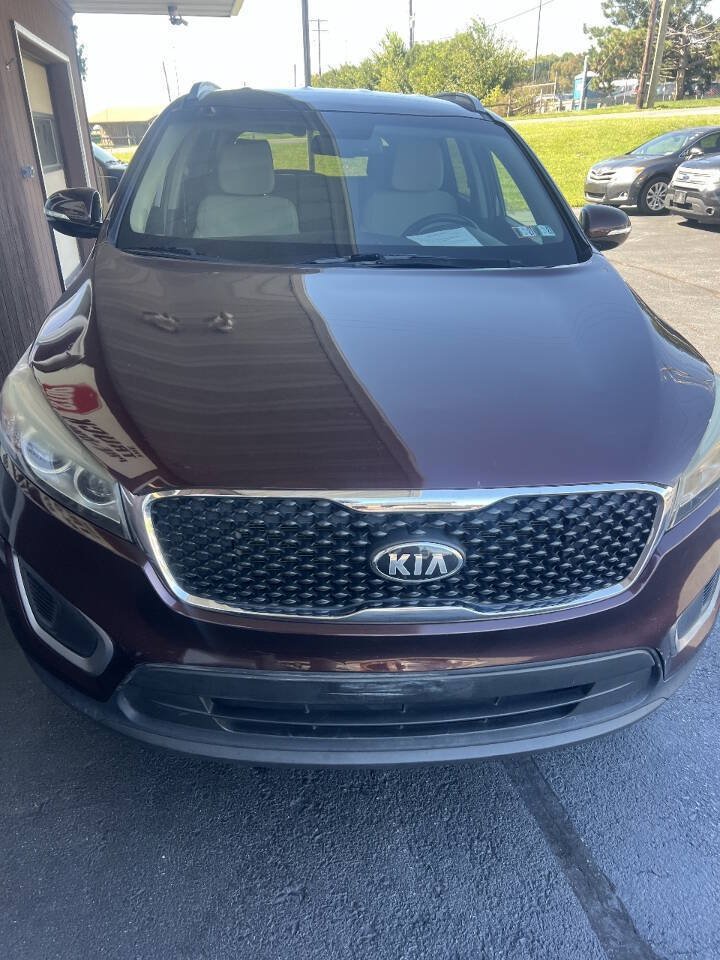 Used 2016 Kia Sorento FWD w/ LX Convenience Package image 6