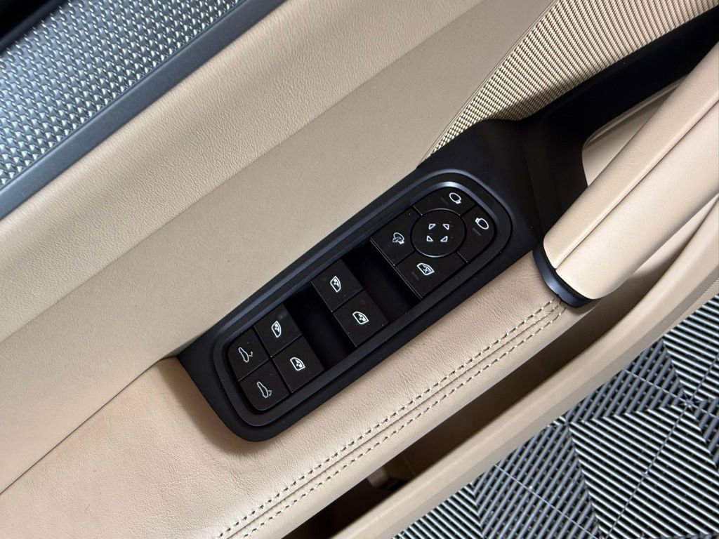 New 2026 Porsche Cayenne Coupe image 26