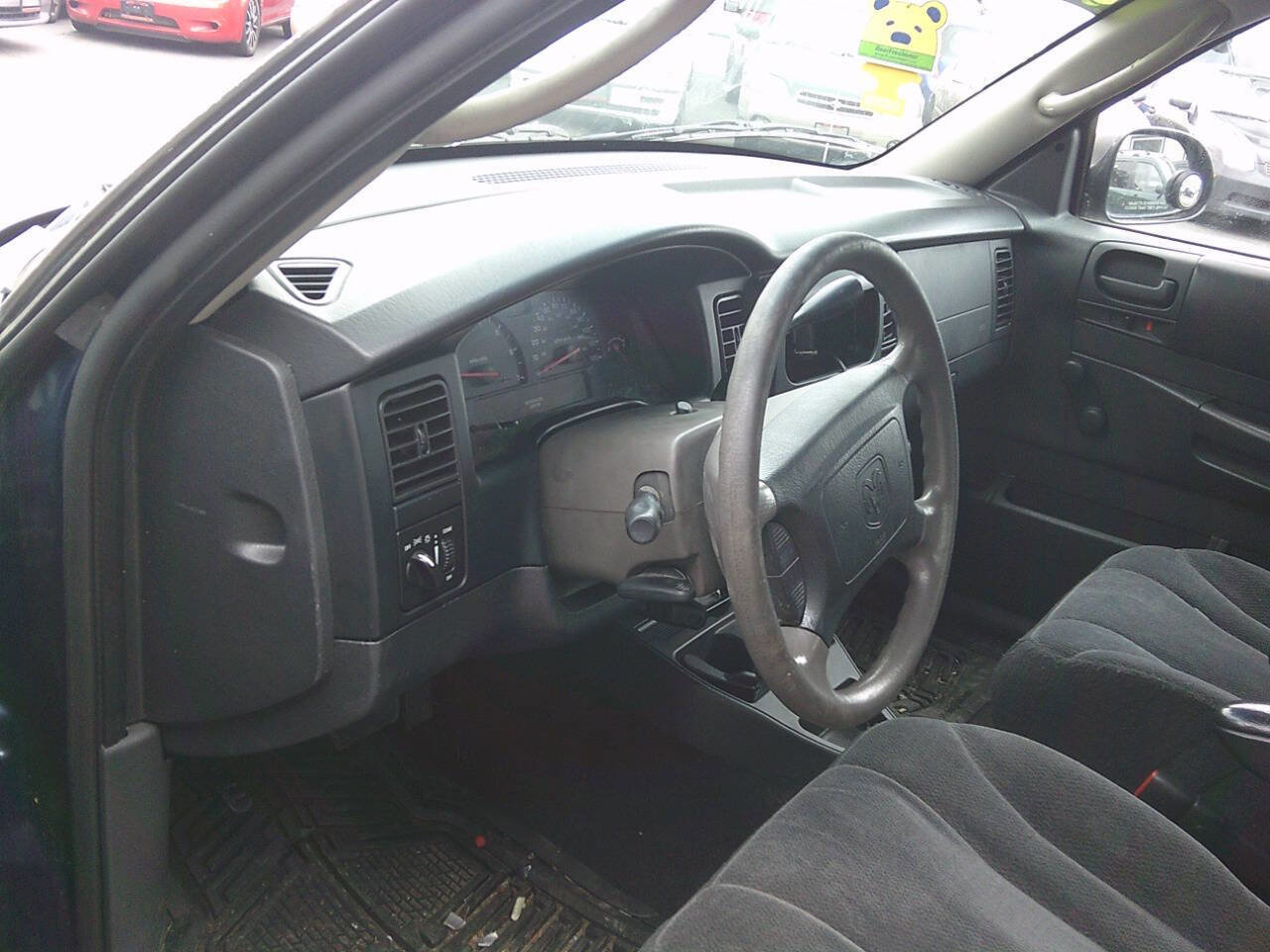 Used 2004 Dodge Dakota 4x4 Club Cab w/ Tire & Handling Group image 5