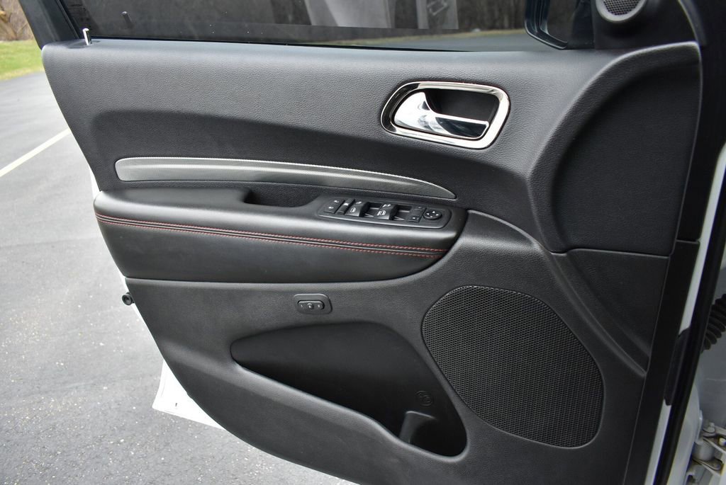 Used 2018 Dodge Durango GT image 26