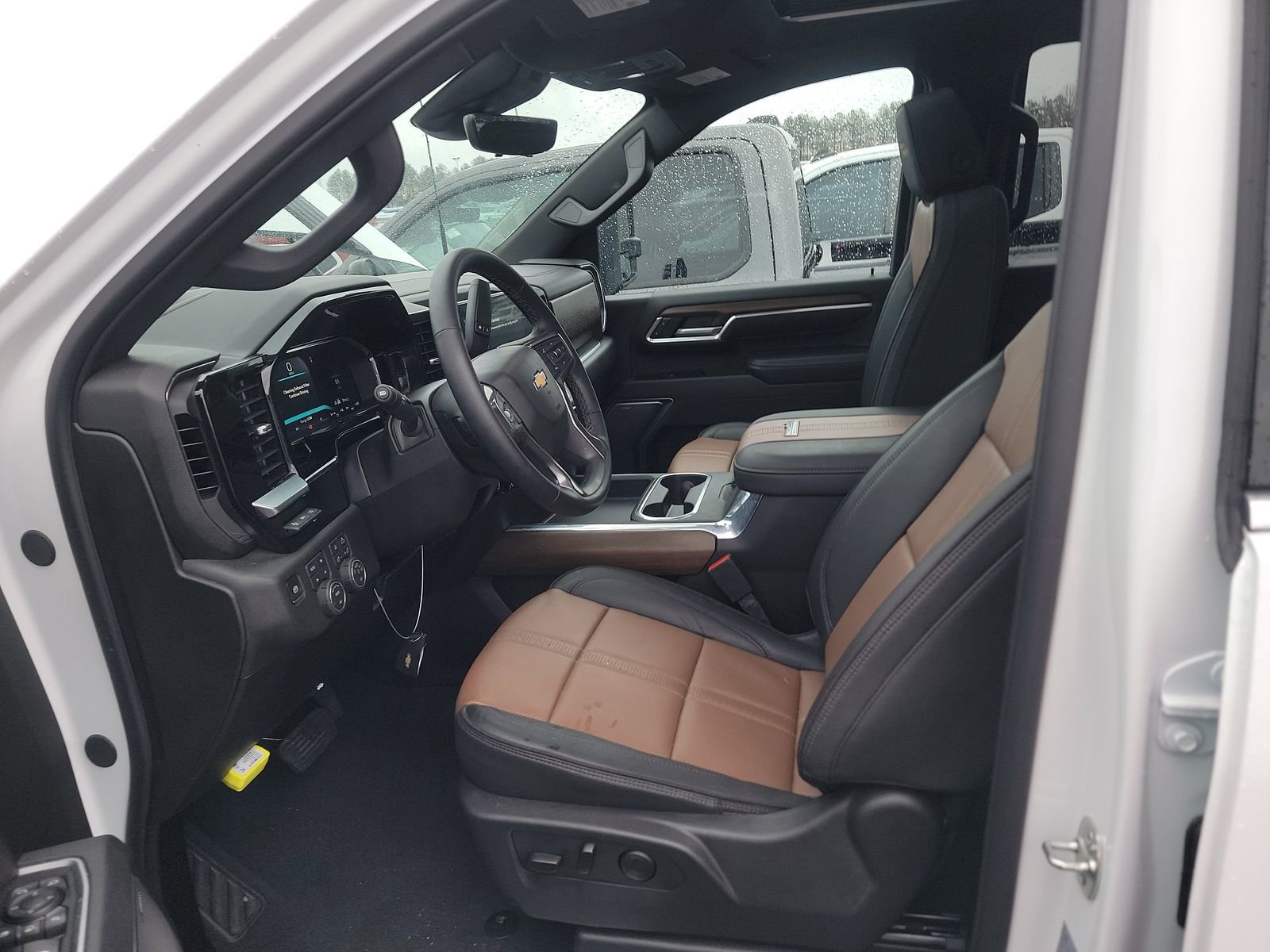 Certified 2026 Chevrolet Silverado 2500 High Country w/ Technology Package image 12