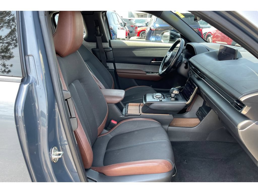 Certified 2022 MAZDA MX-30 Electric w/ Premium Plus Pkg FWD image 20