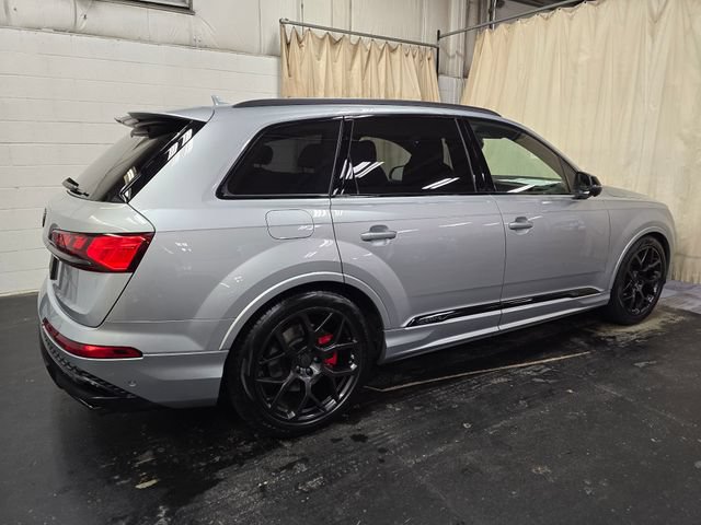 New 2026 Audi SQ7 Prestige AWD/4WD image 6