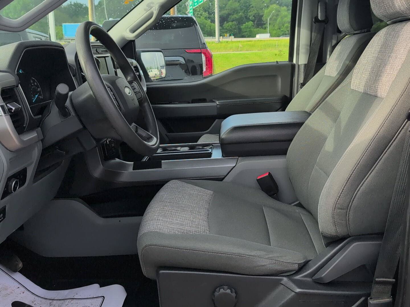 Used 2023 Ford F150 XLT AWD/4WD image 18