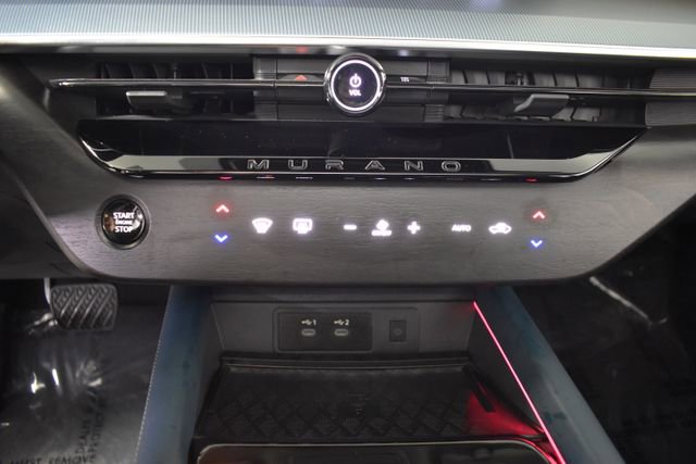 Certified 2025 Nissan Murano Platinum AWD/4WD image 18