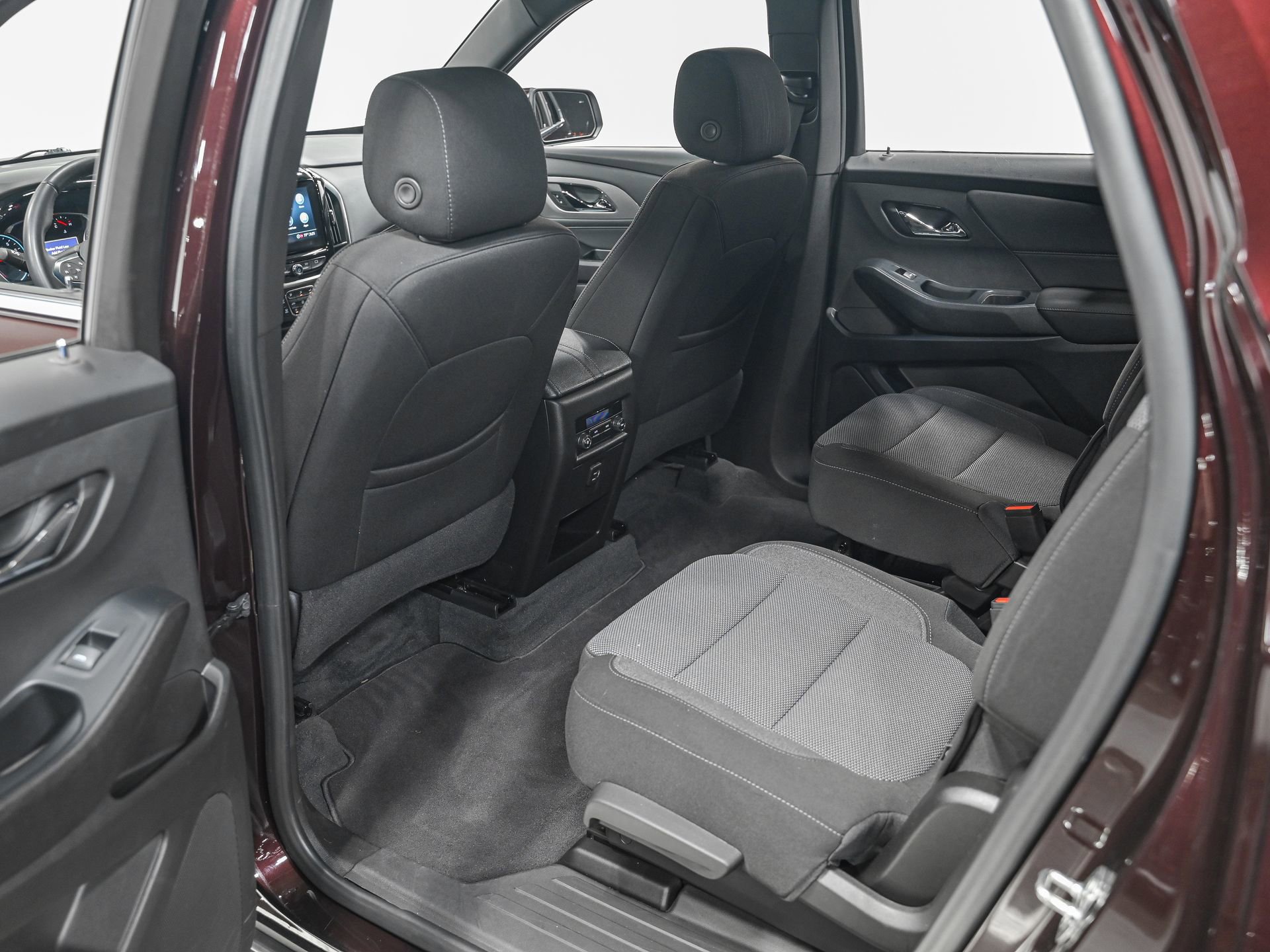 Used 2023 Chevrolet Traverse LT AWD/4WD image 26
