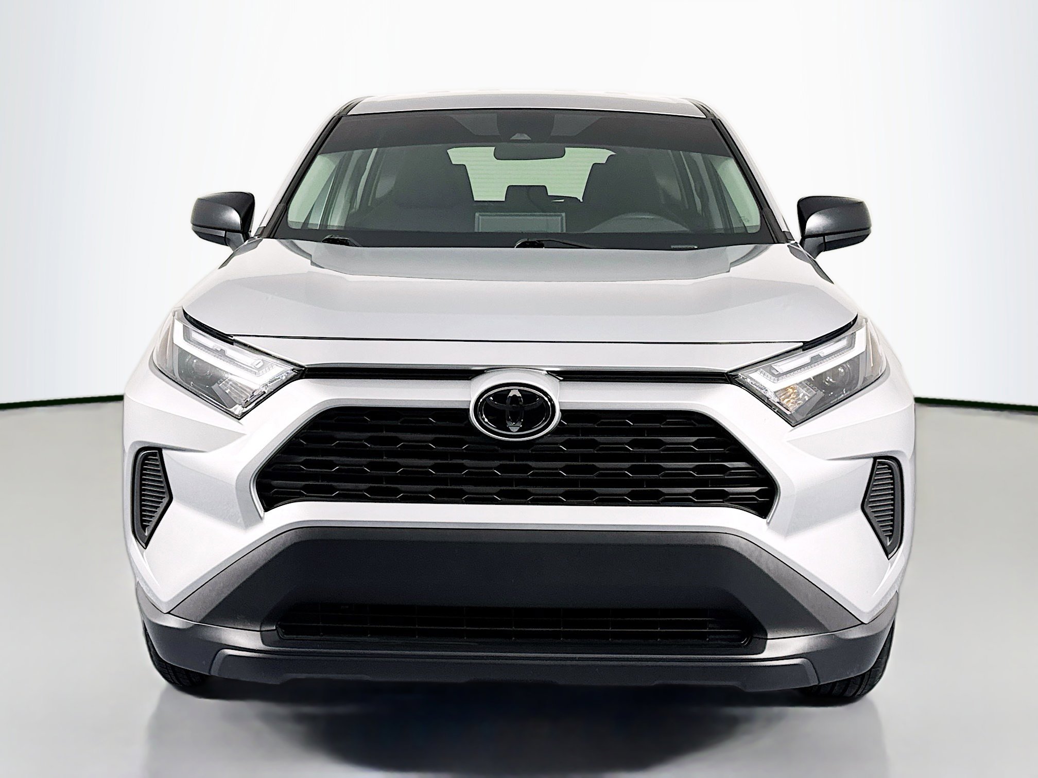 Used 2024 Toyota RAV4 LE video 2